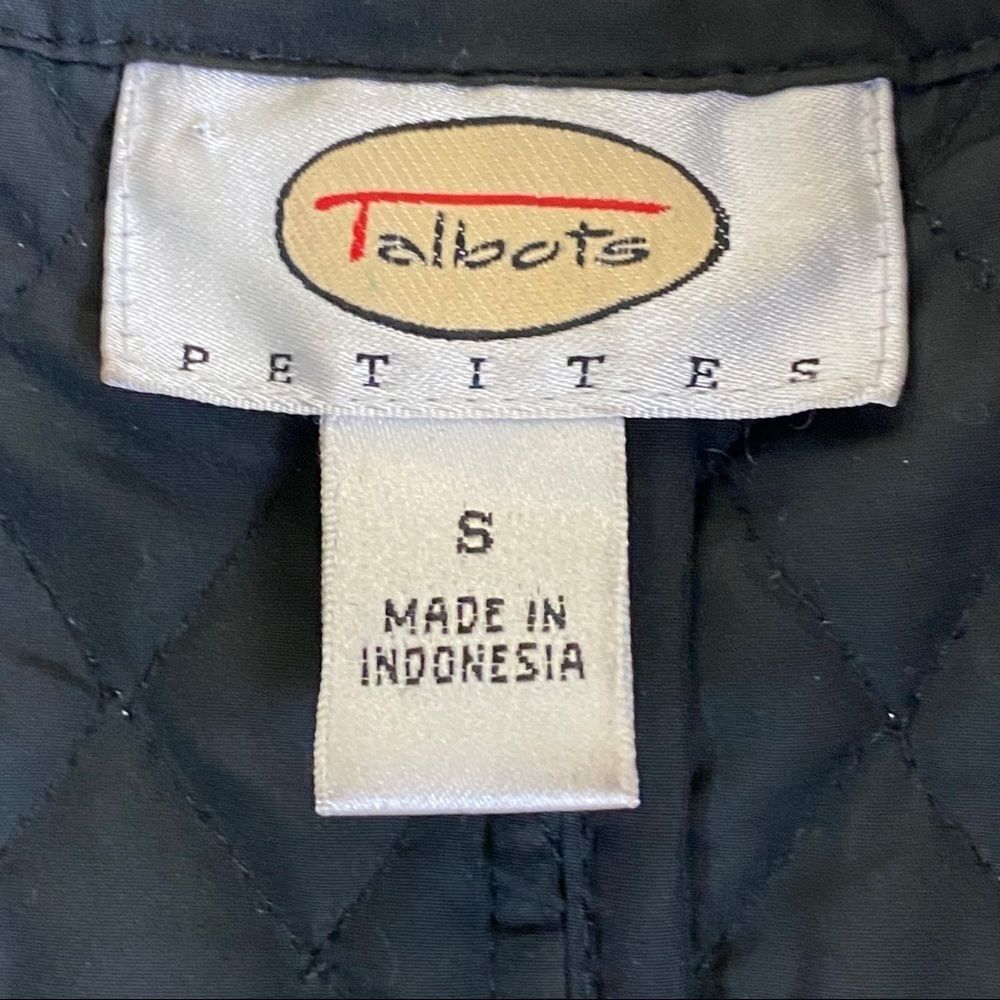 Talbots petites quilted vest size small - Picture 4 of 4